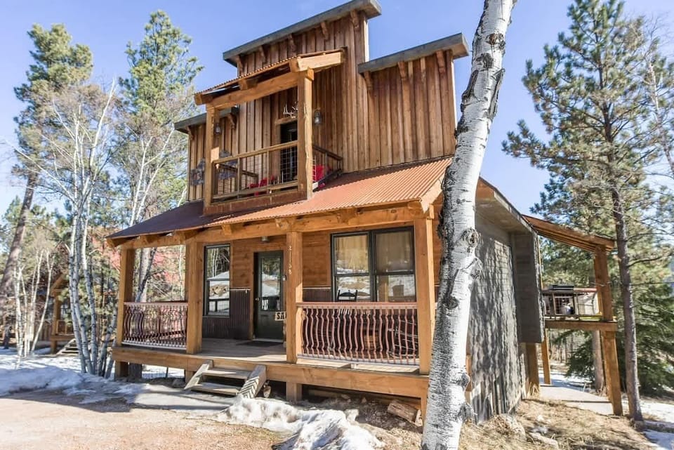 Front porch andloft balcony