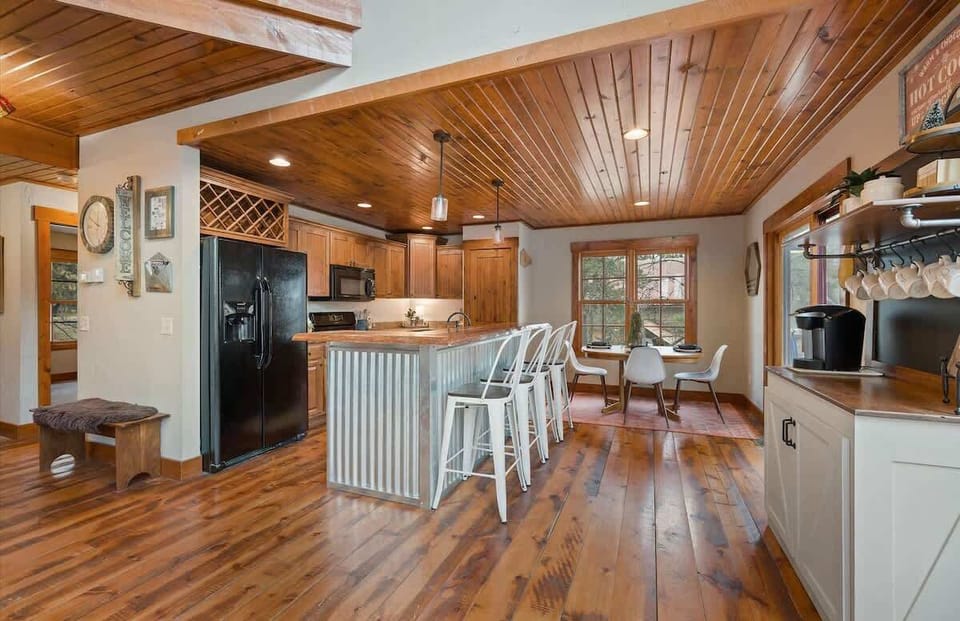 Kitchen and breakfast bar on the main level