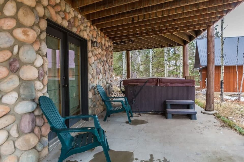Lower Deck