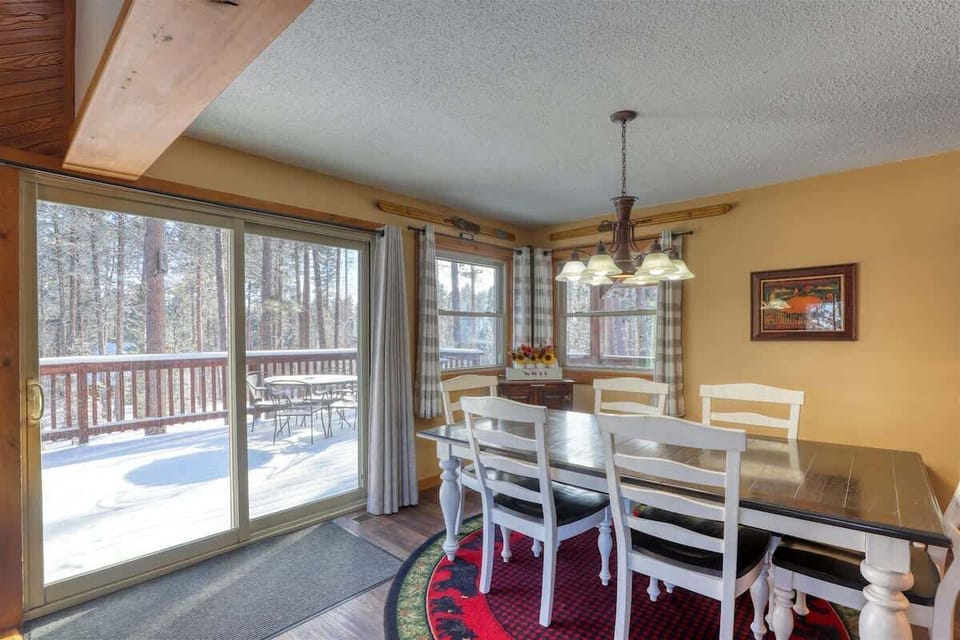 Enjoy your family meal all while enjoying the scenery from the large sliding doors