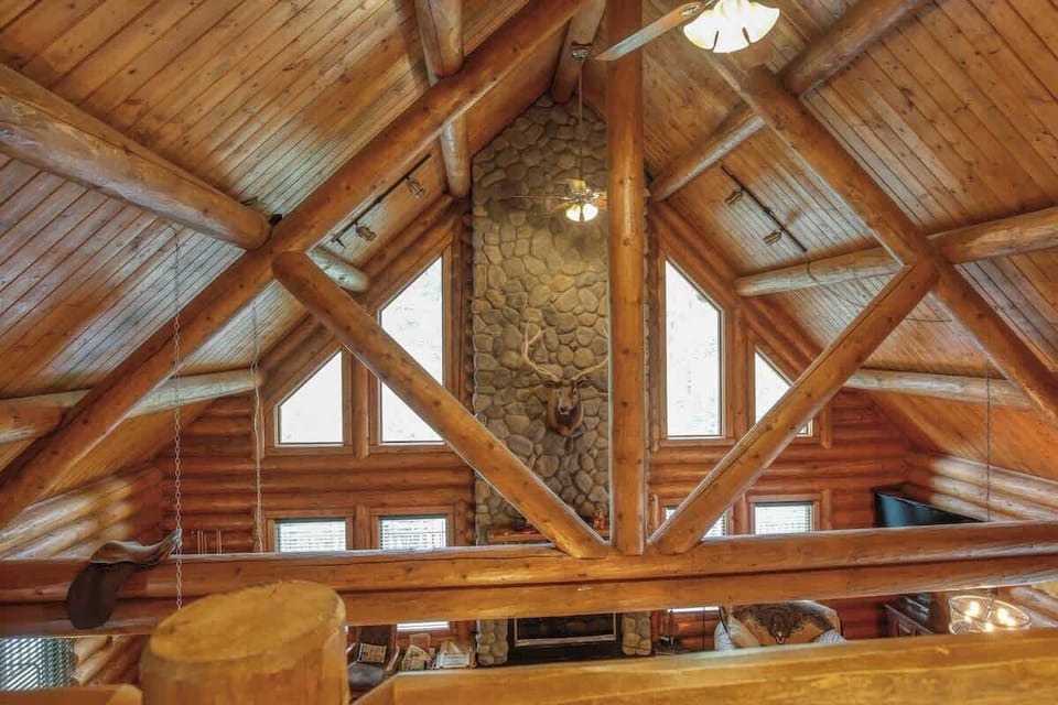Vaulted ceilings 