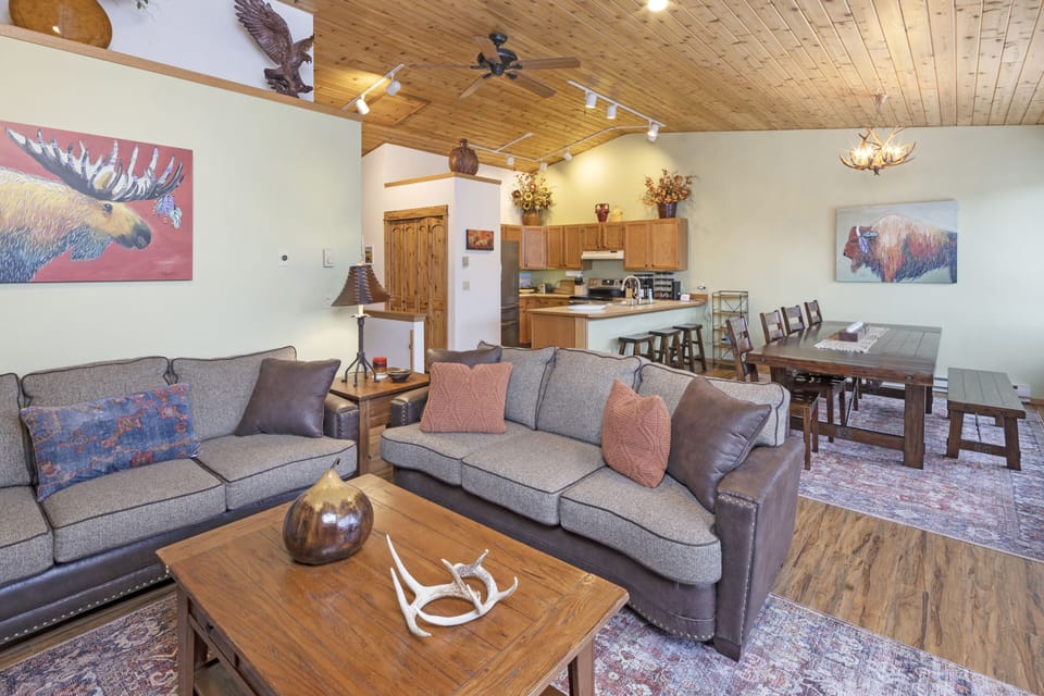 Kick back and relax | Main Level