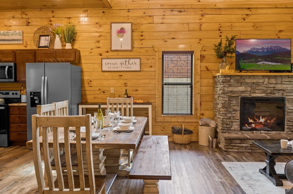 "A lovely cabin equipped with everything needed to make us feel right at home! "