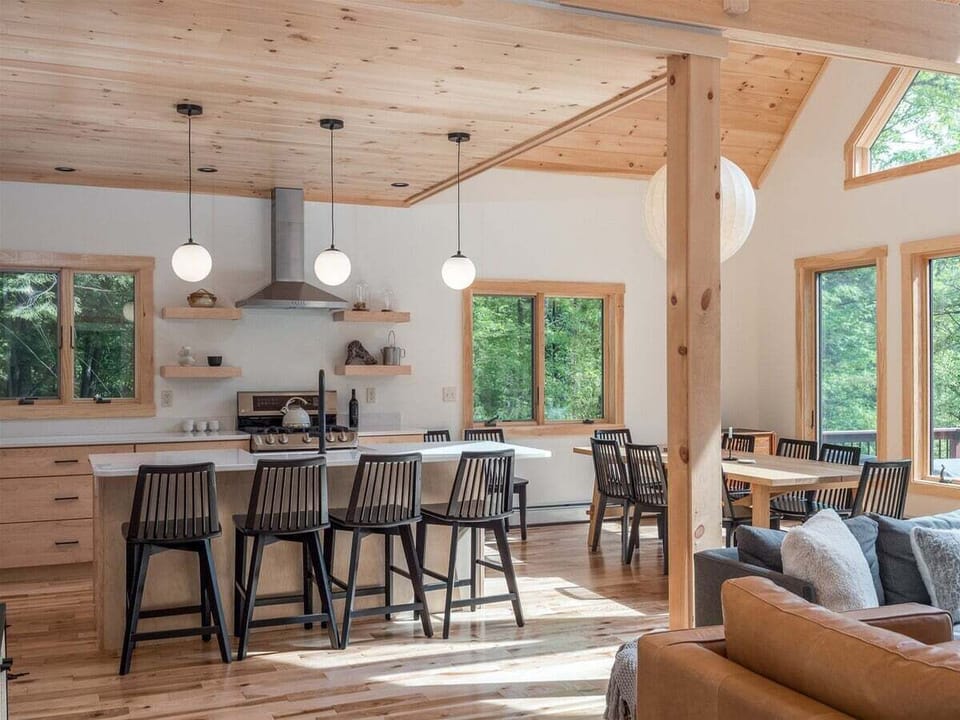 Kitchen/dining area