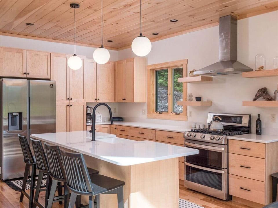 Beautiful updated kitchen