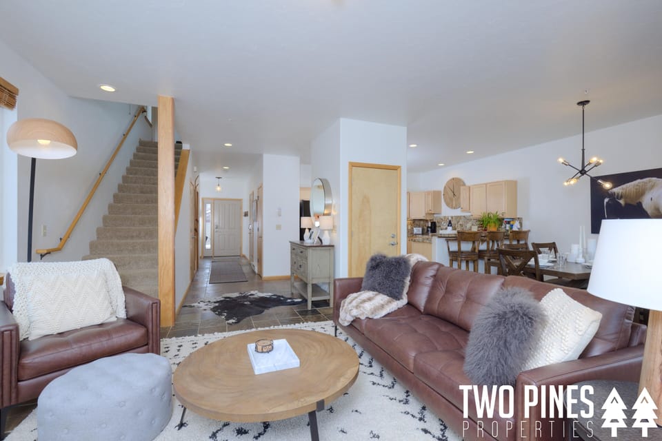 Open Concept Living Area, Dining Area, and Kitchen