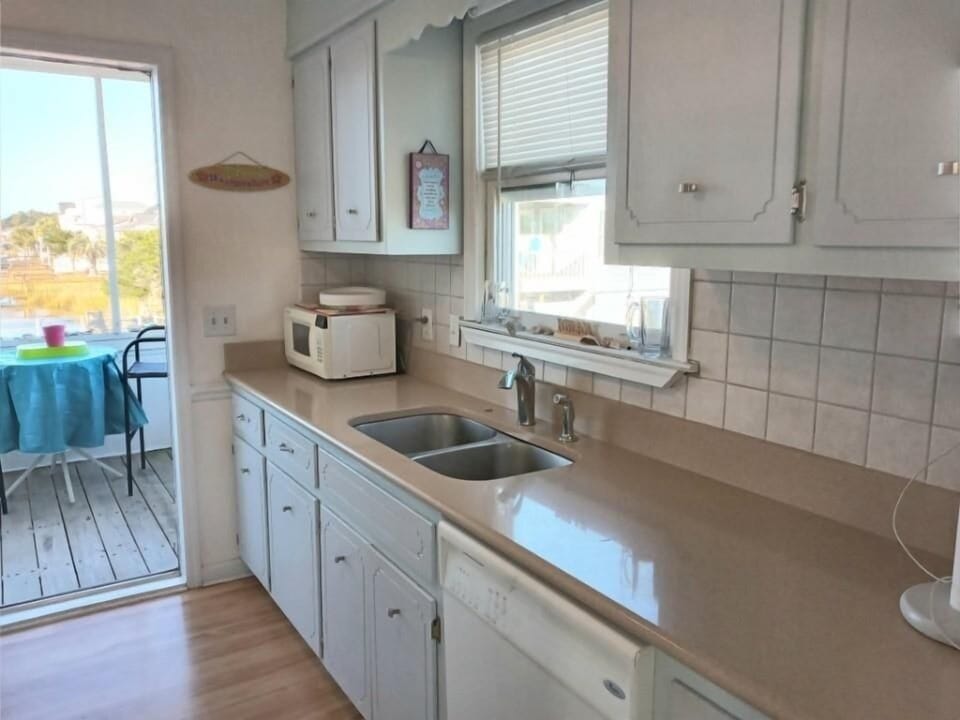House, 3 Bedrooms | Private kitchen | Fridge, oven, coffee/tea maker, toaster