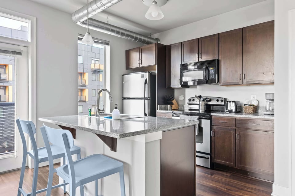 Fully stocked kitchens with complimentary startup supplies for your stay. 