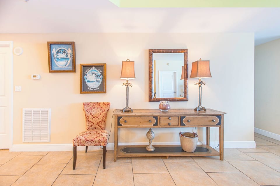 Entryway 1.0