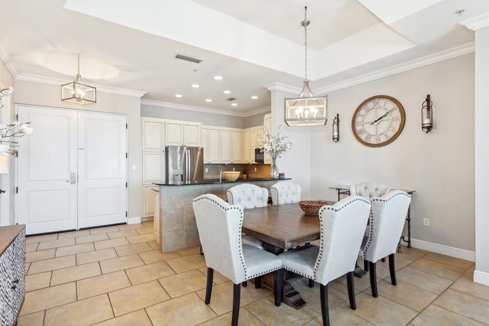 Dining room 1.0
