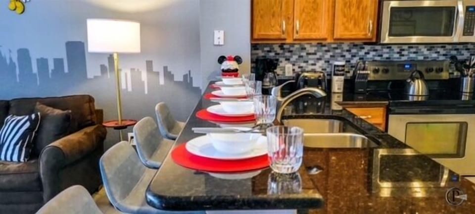 Breakfast Bar
