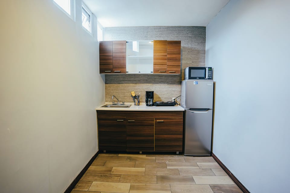 Premium Studio | Private kitchenette