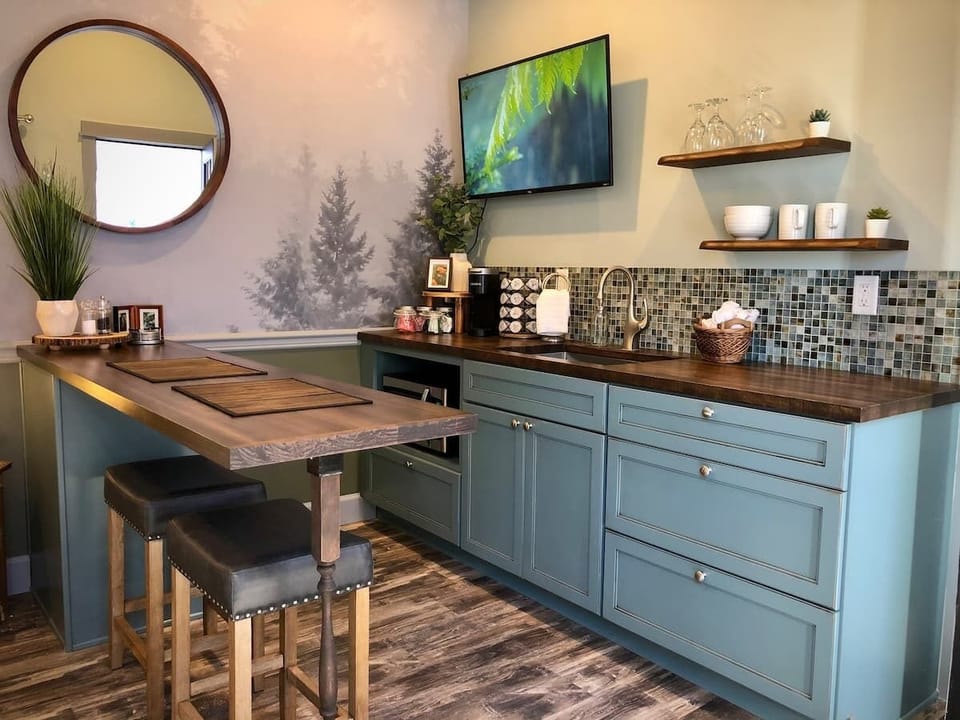 Kitchenette