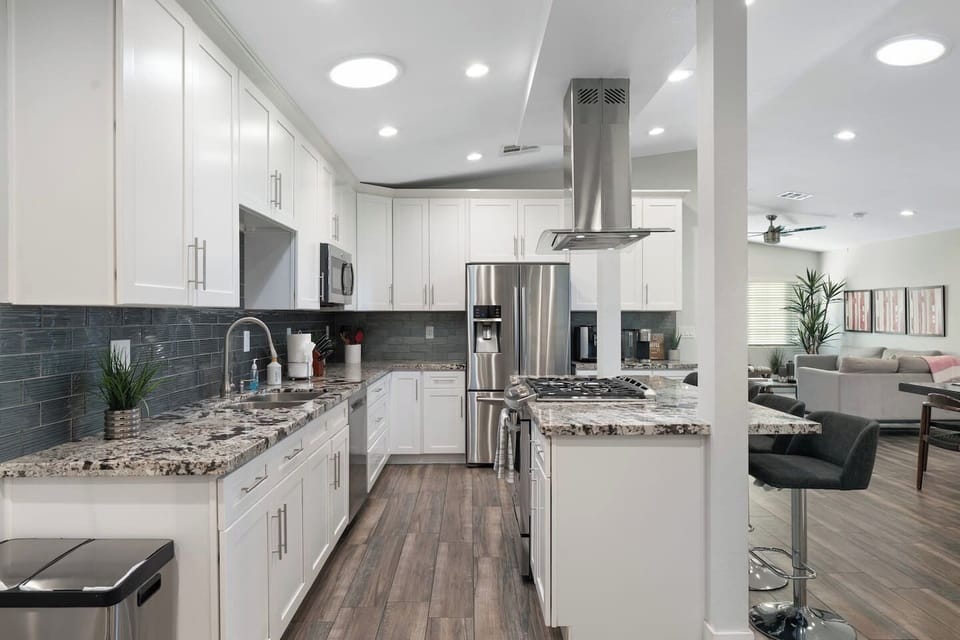 Fully equipped kitchen with modern appliances, ample counter space, and all the essentials for a convenient and enjoyable stay.