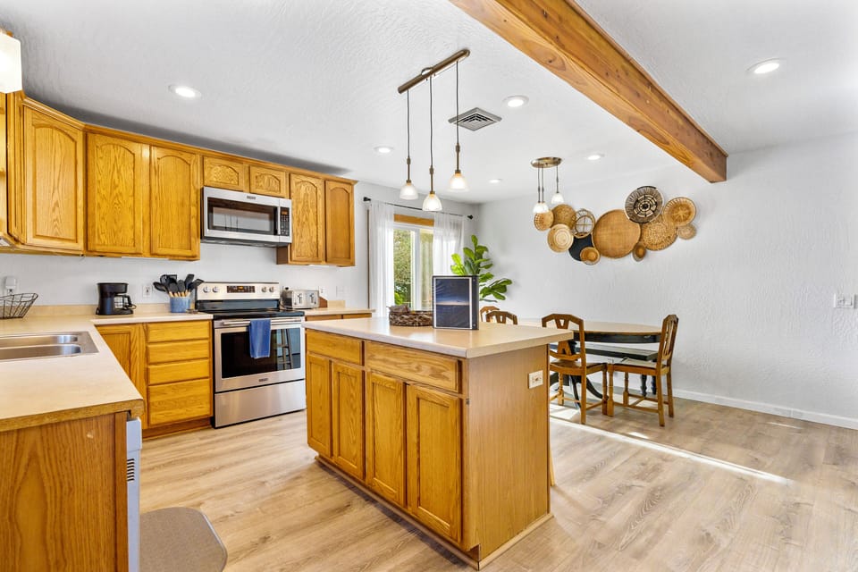 Kitchen & Dining Area | Fully Equipped