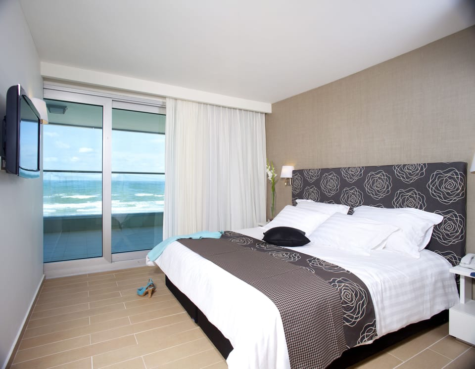 Executive Suite, 1 Bedroom, Balcony, Sea View | View from room