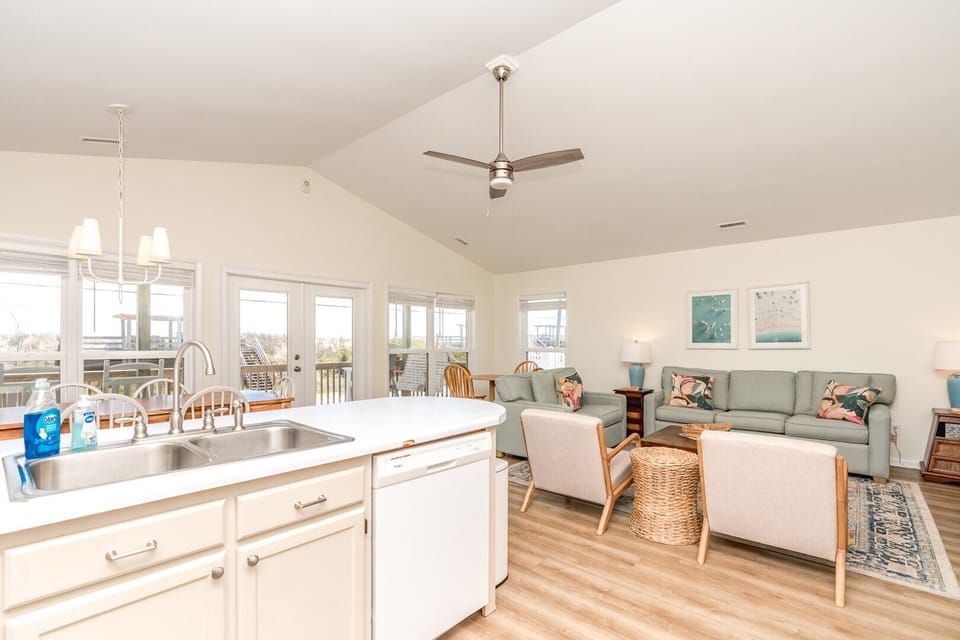 Kitchen II