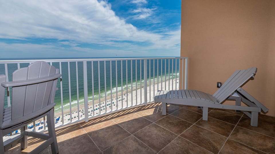 Lounge on your balcony overlooking the stunning gulf coastline and doze to the sound of waves and seagulls