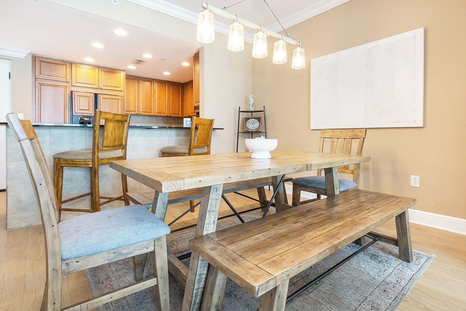 Dining Area 1.1