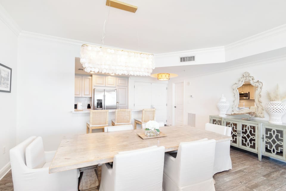 Dining Room 1.1