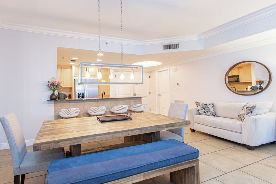 Dining Room 1.1