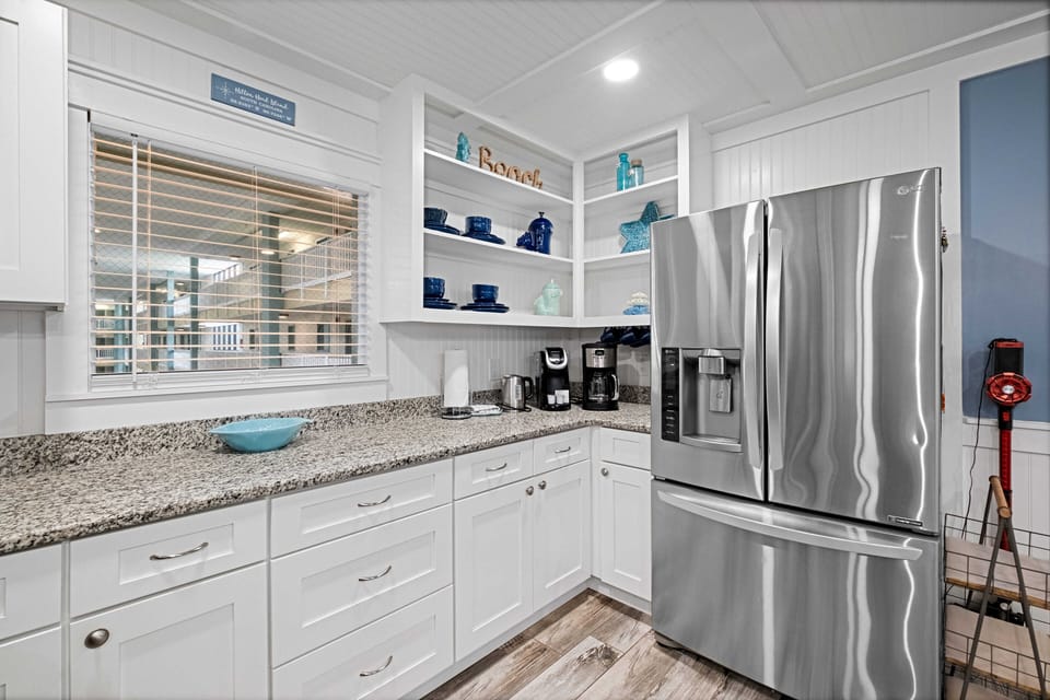 Well equipped kitchen
