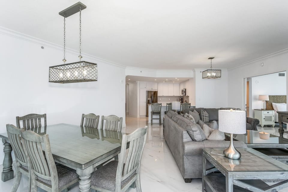 Dining area 1.2