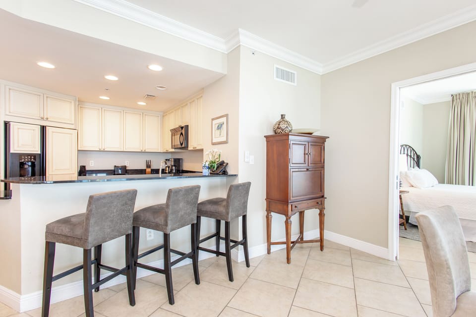 Dining Room 1.2