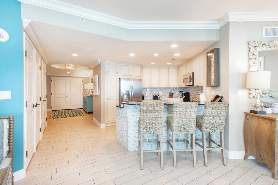 Dining Room 1.2