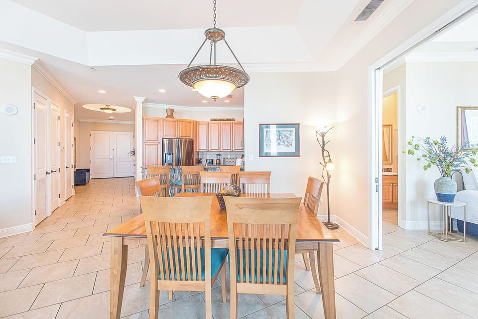 Dining Room 1.2