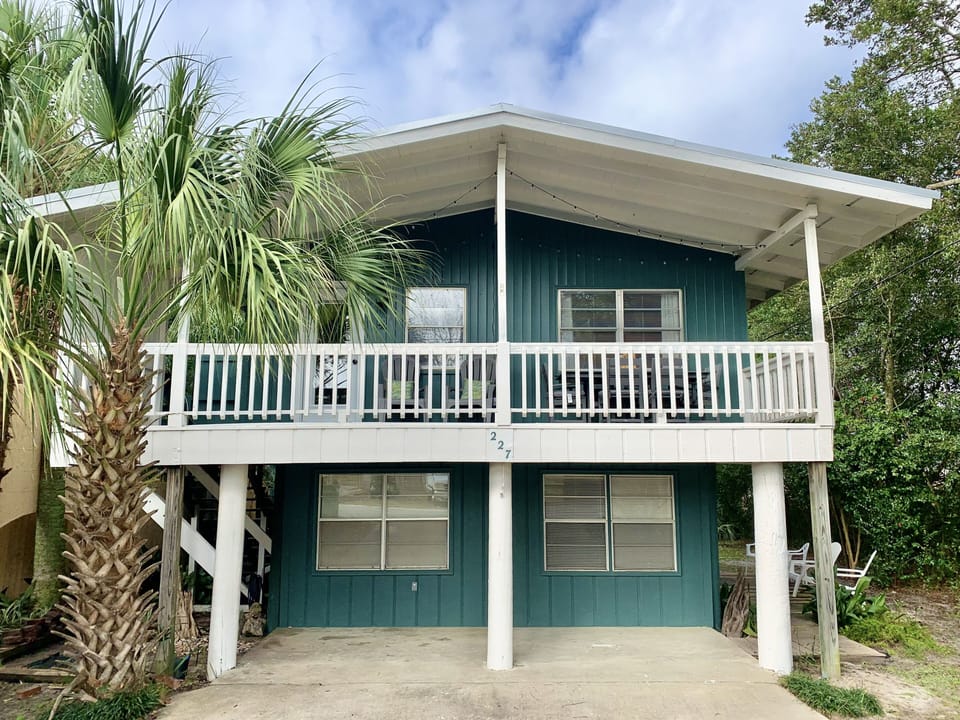 At the Perch, you will be staying in the newly renovated upper unit.