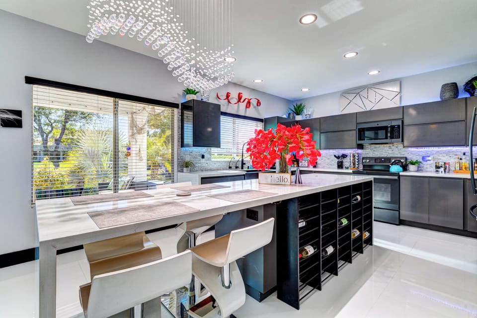 kitchen with 12' island