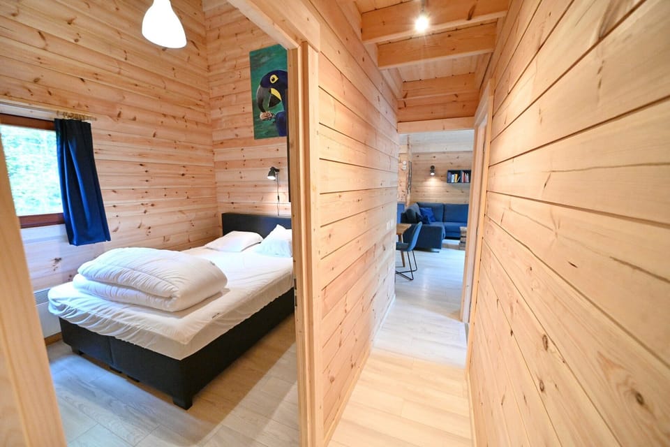 Entrance / Reception
