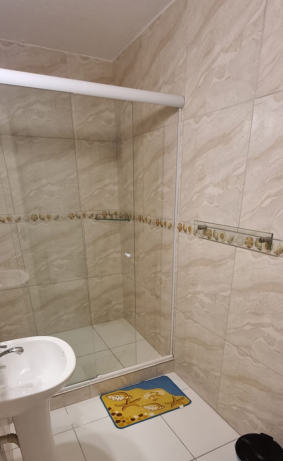 Deluxe Triple Room | Room amenity