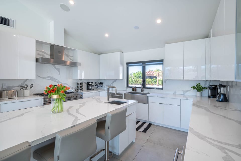 Beautiful, Open Chef's Kitchen with 4 Large Fridges, Stunning Island, space.