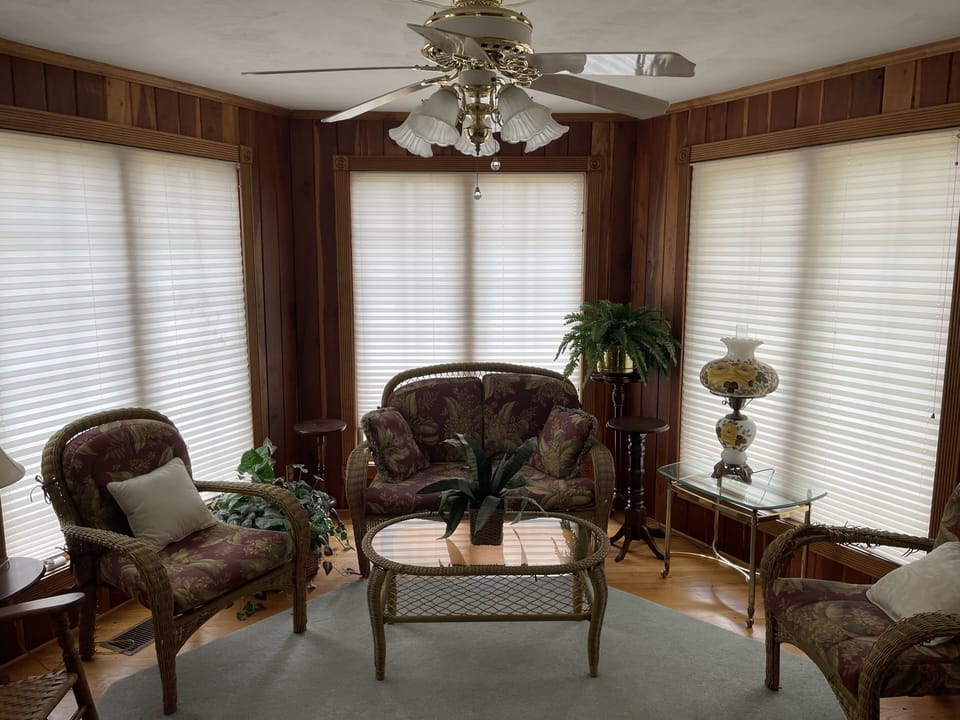 Florida/Sun room