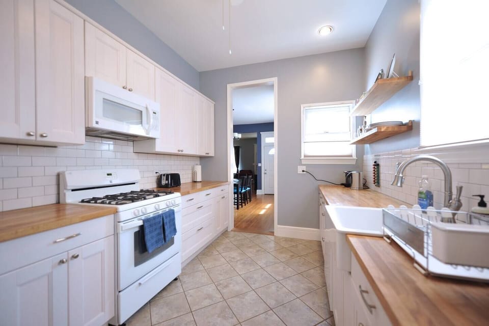 View from back door, looking into dining room 