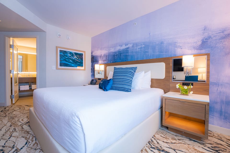 Premium bedding, pillowtop beds, in-room safe, desk