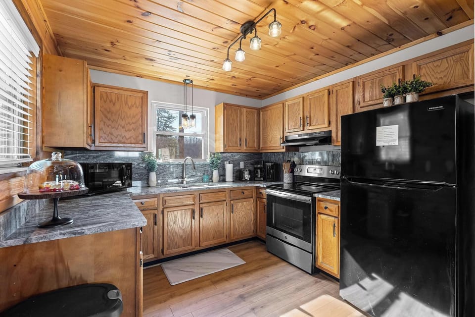 Fully equipped kitchen