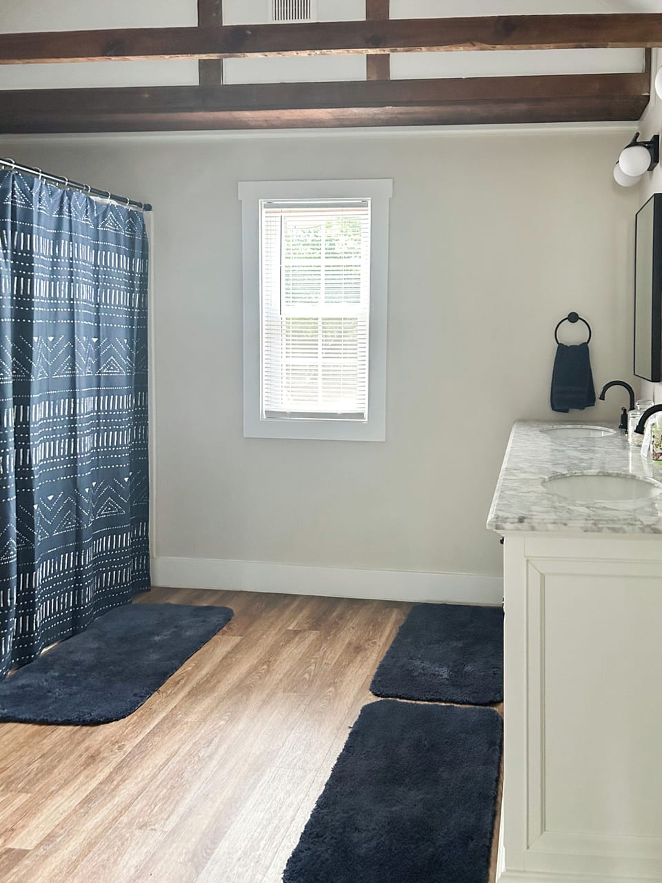 Shared Full bathroom