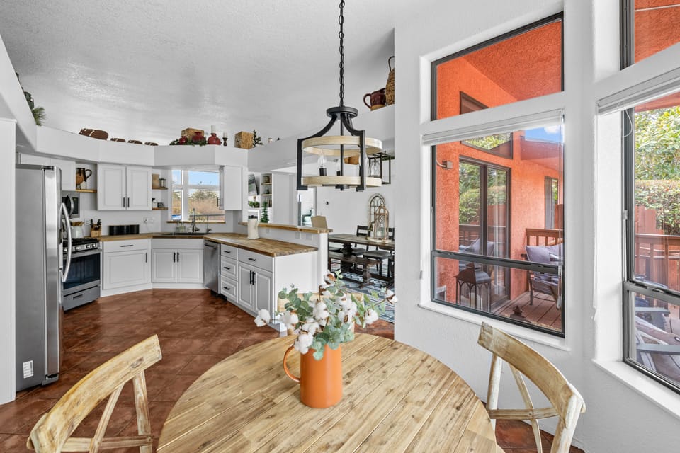 4 person table in kitchen