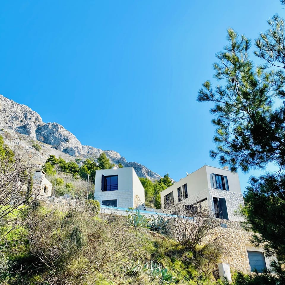 Villa, 4 Bedrooms, Private Pool, City View | Front of property