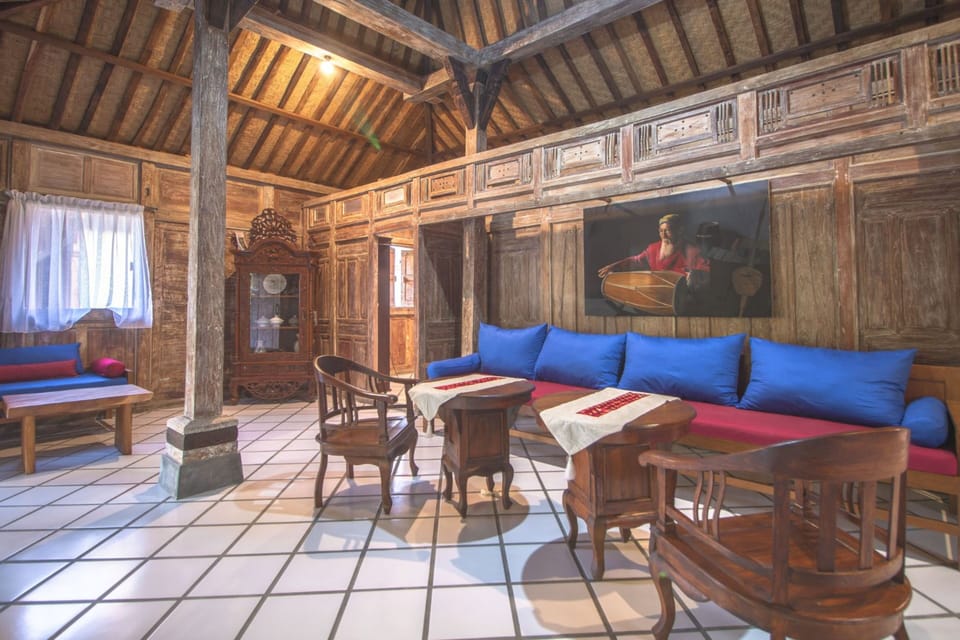 Villa, 2 Bedrooms | Desk, free WiFi, bed sheets