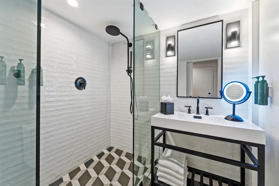 Bathroom shower