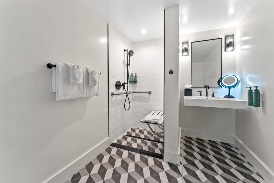 Bathroom shower