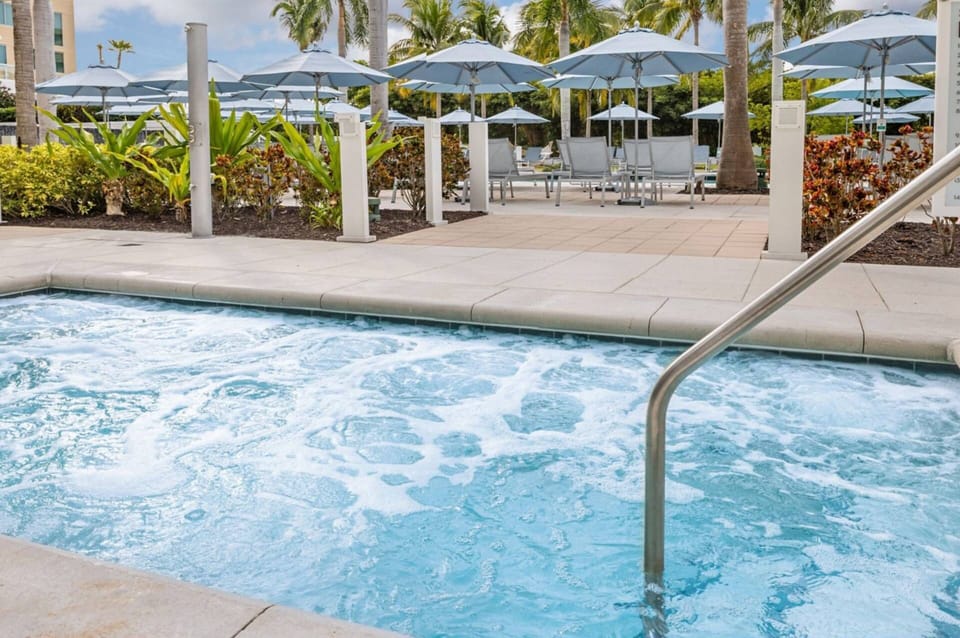 Jacuzzi.