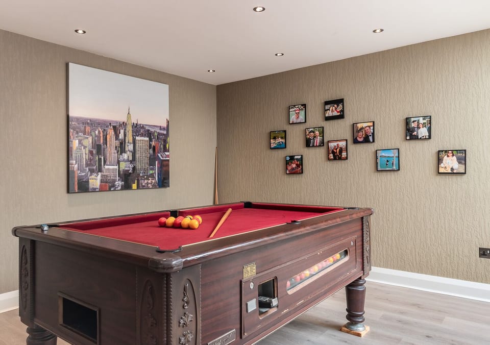 Game room