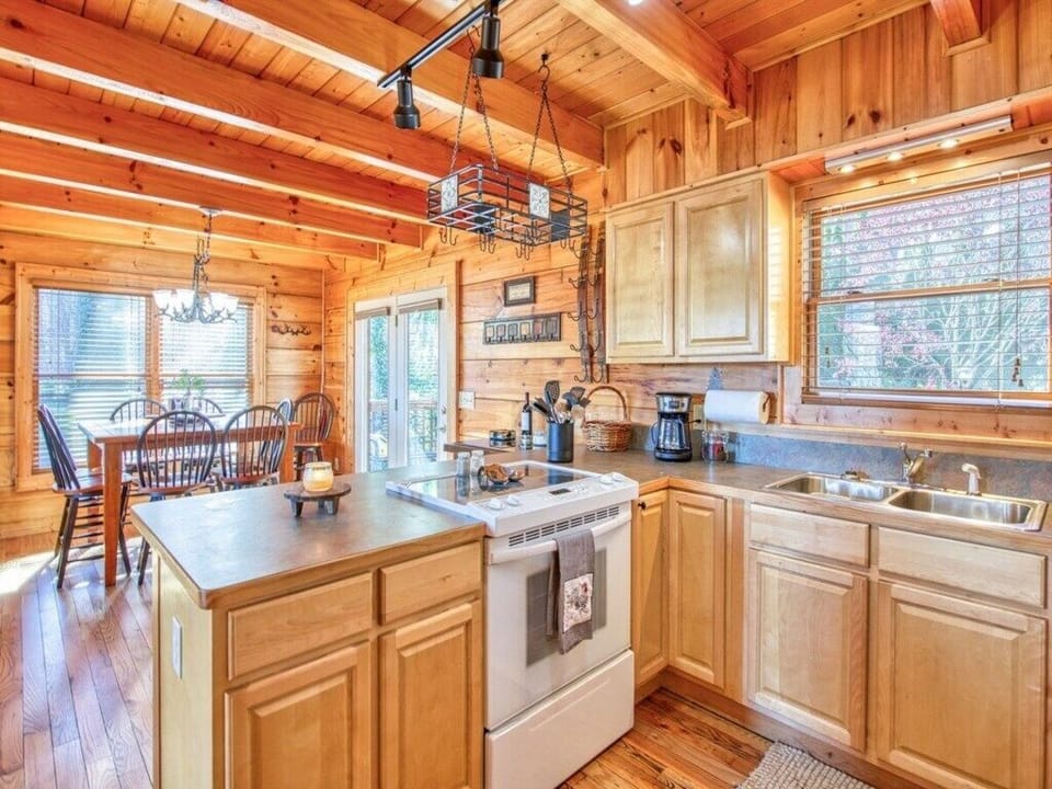 View of Kitchen to Dining Area