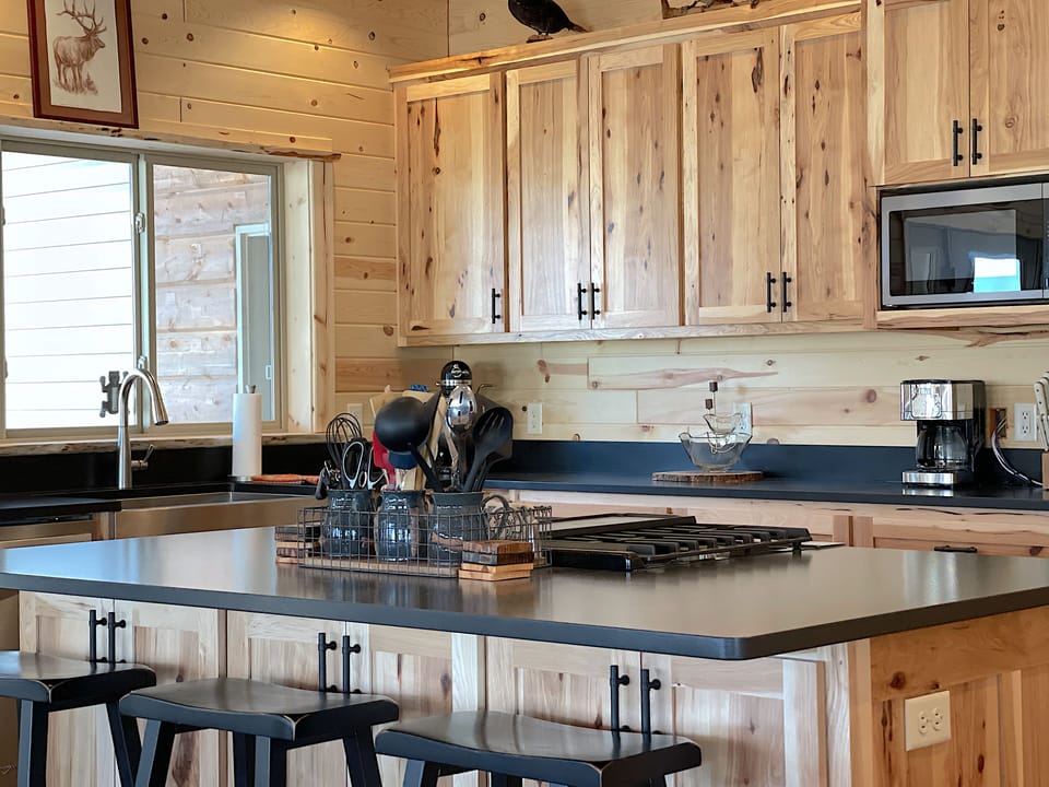 Modern appliances. large counter space and plenty of cabinets makes meal prep a pleasure