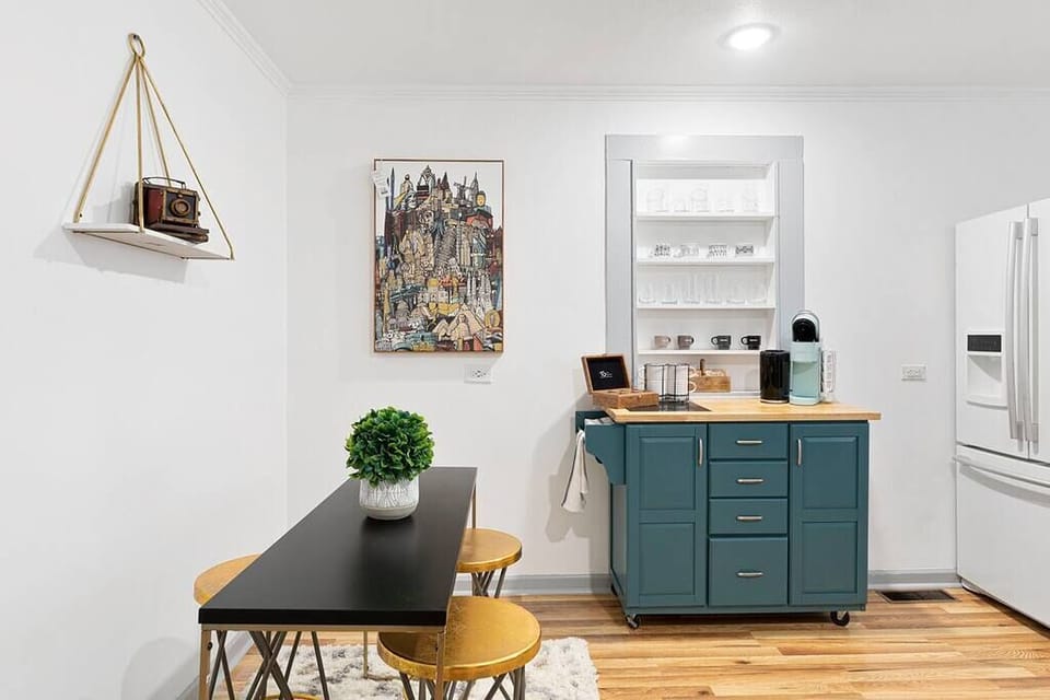 Kitchen (2)
